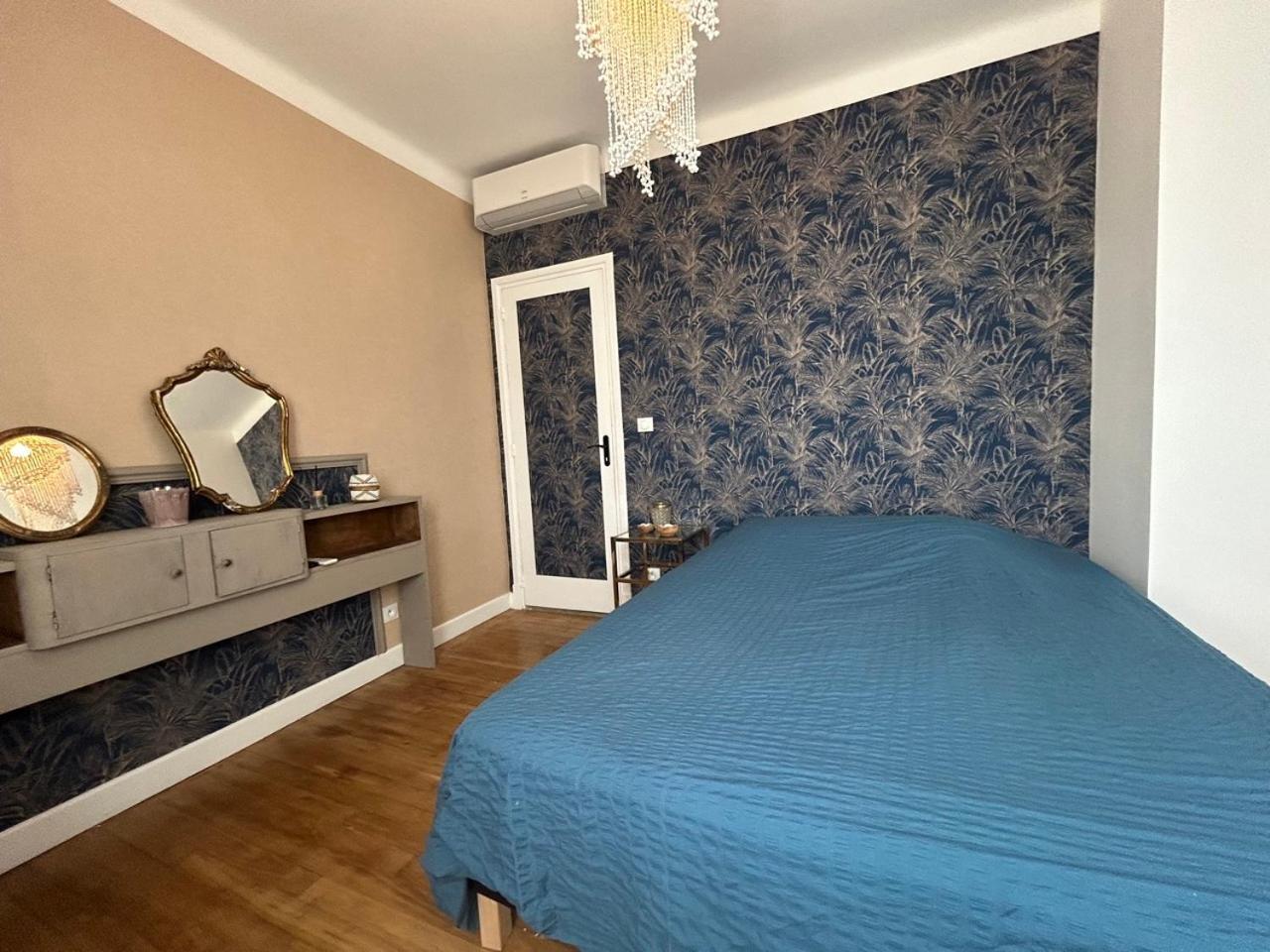 Comme A La Maison Narbonne Eksteriør billede