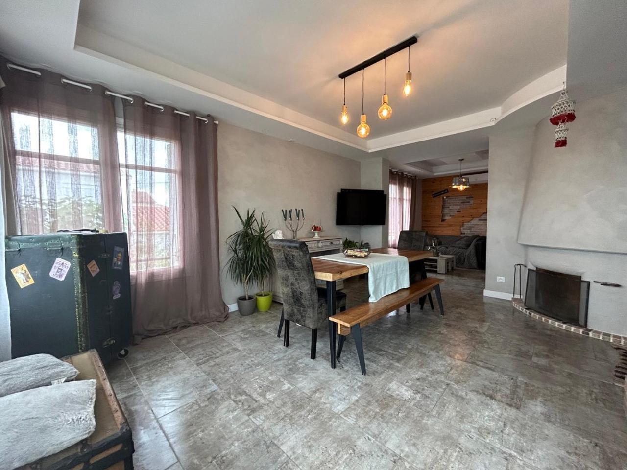 Comme A La Maison Narbonne Eksteriør billede